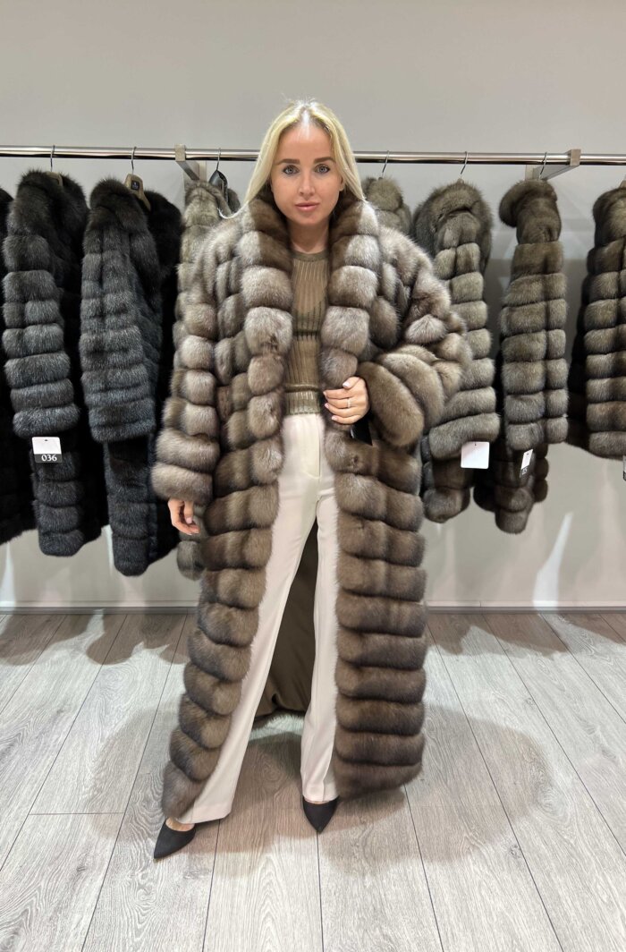 Длинная шуба из соболя Dolce